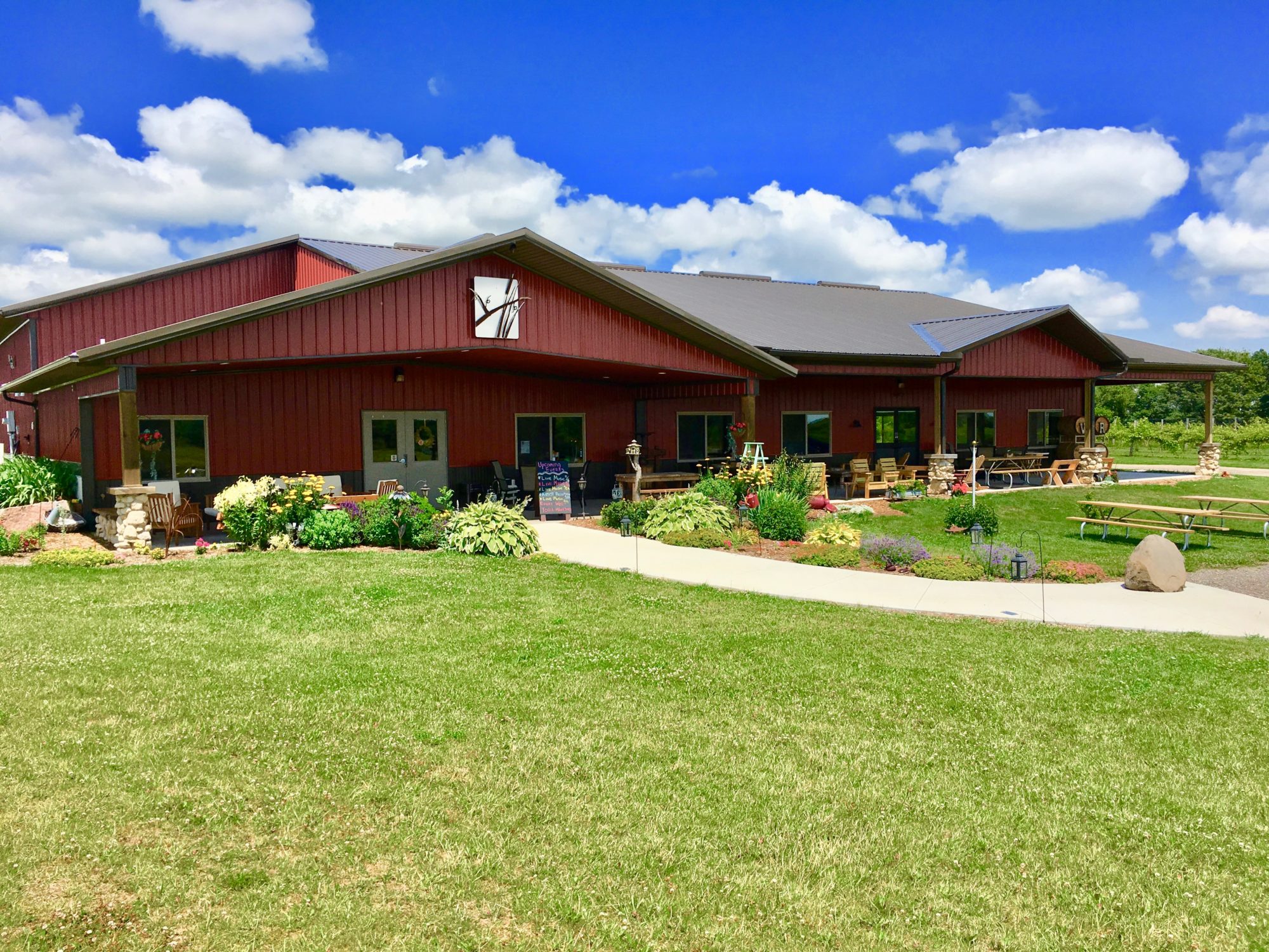 Vines & Rushes Winery - Gather case study